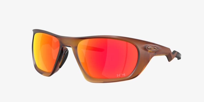 Oakley OO9431 OO9431 Kylian Mbappé Signature Series Lateralis Matte Dark Amber