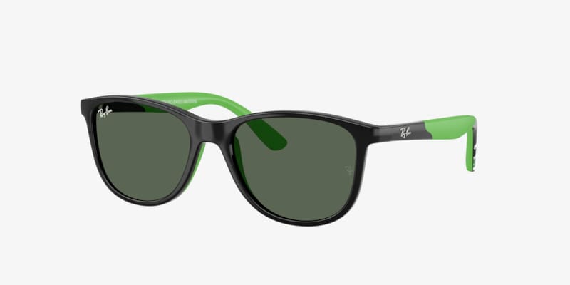 Ray-Ban RB9052S New Wayfarer Kids Sunglasses | LensCrafters