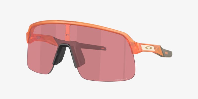 OAKLEY（オークリー） SUTRO Oakley OO9406A Sutro (Low Bridge Fit) Sunglasses | LensCrafters