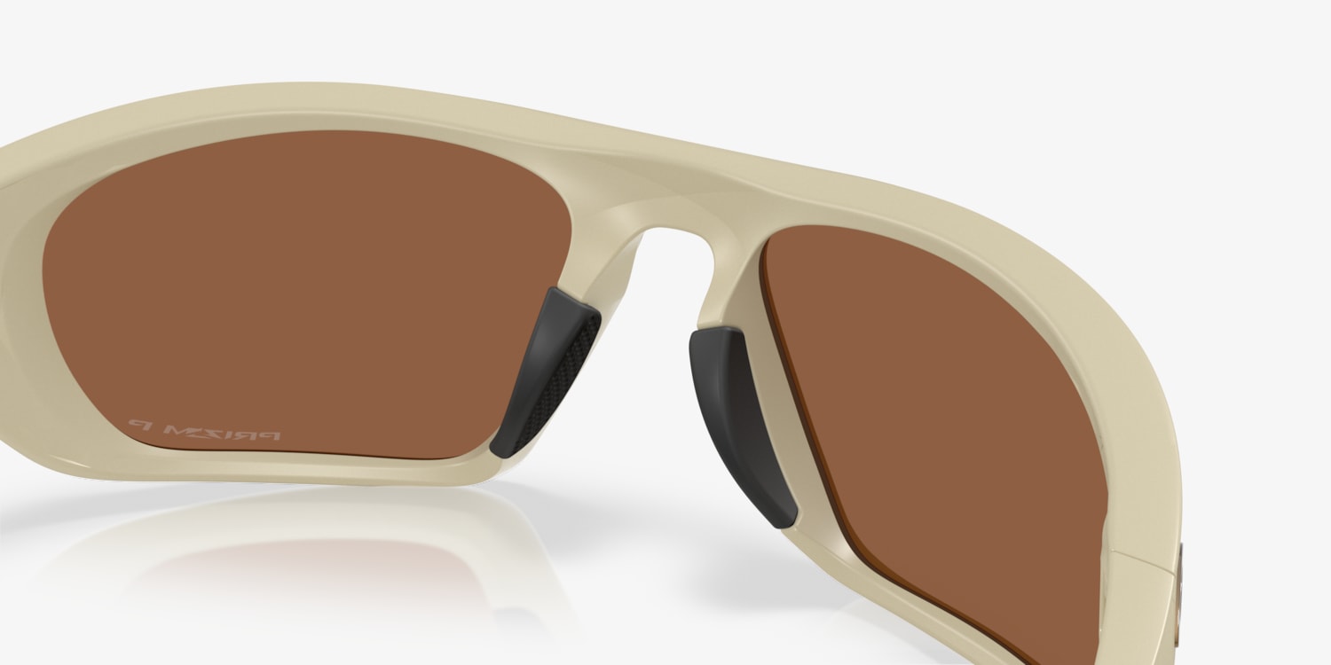 Oakley OO9431 Lateralis Sunglasses | LensCrafters