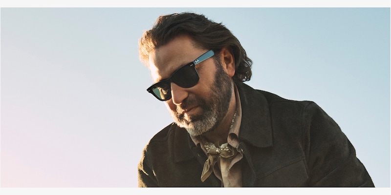Ray-Ban RB2132 New Wayfarer Classic Sunglasses | LensCrafters