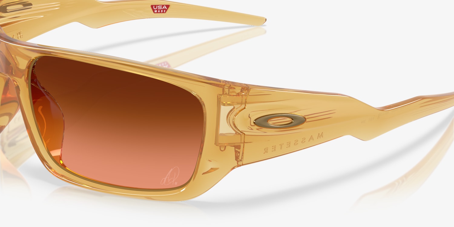 Oakley OO9486 Alexia Putellas Signature Series Masseter Sunglasses